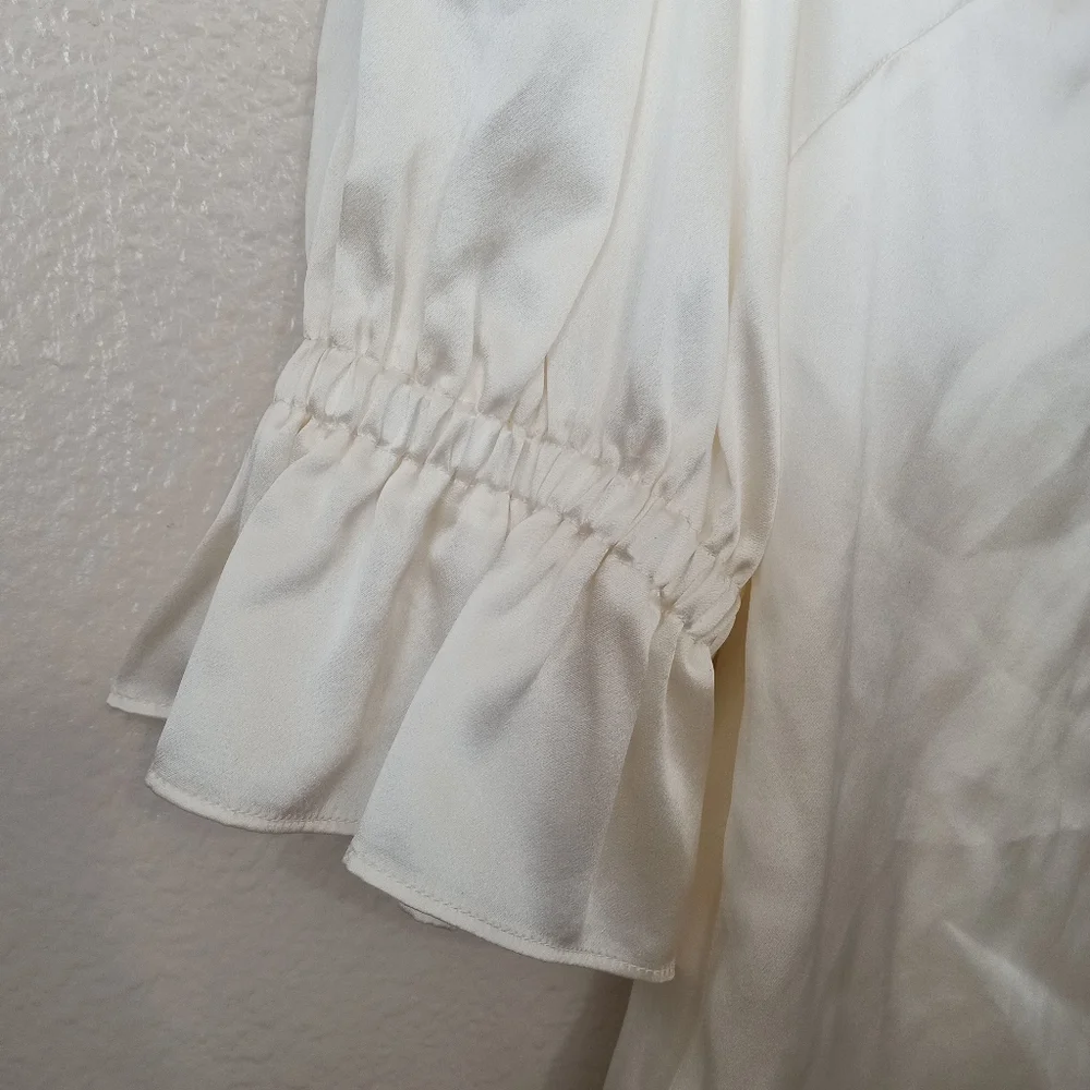 Cinq à Sept Silk Fiona Satin Cinched Sleeve Blouse Top Ivory